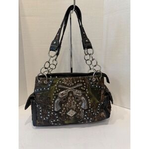 Cowgirl Trendy Studded Conceal Carry Camo Western Crossed Pistol‎ Shoulder Bag